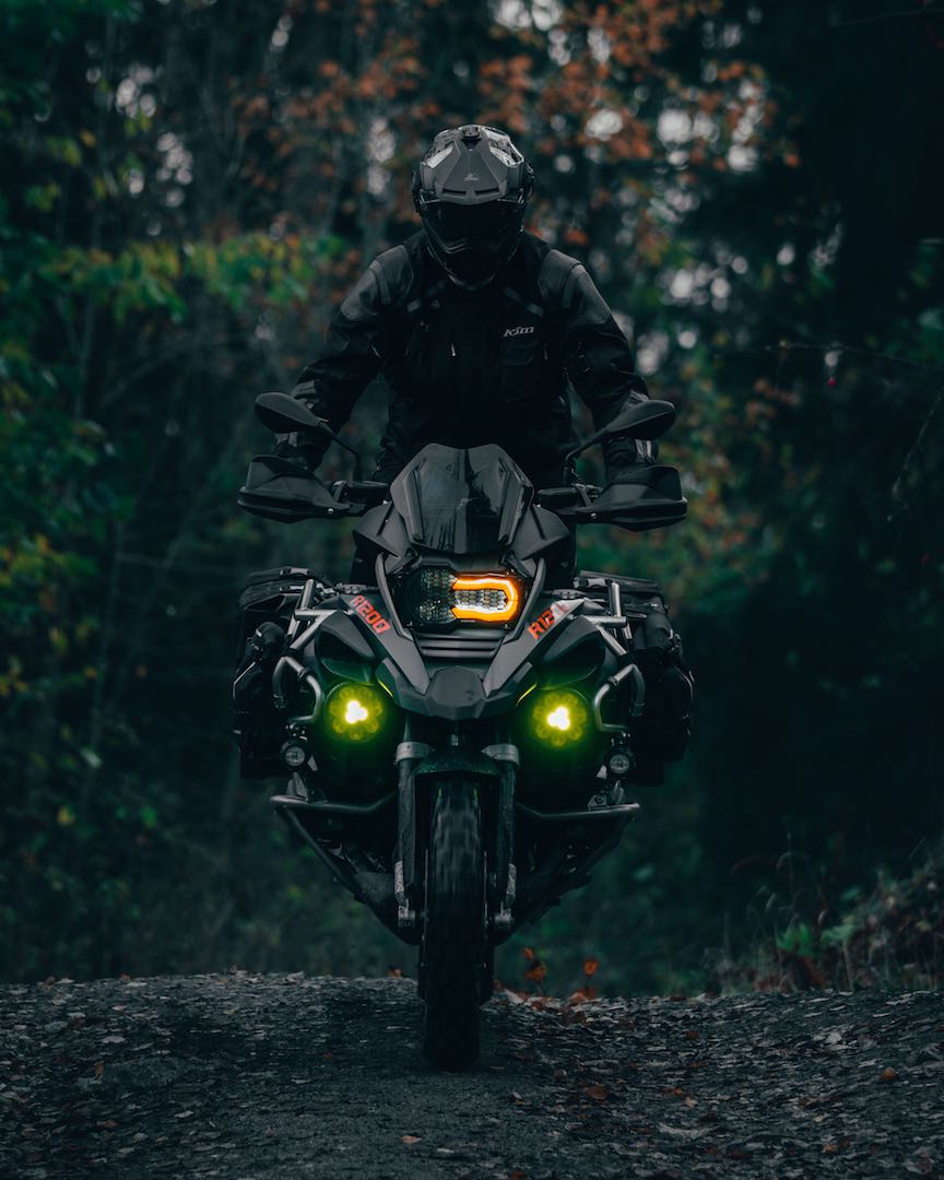 BMW GS Riders: What Makes Them Stand Out Among the ADV Noise – Lone Rider