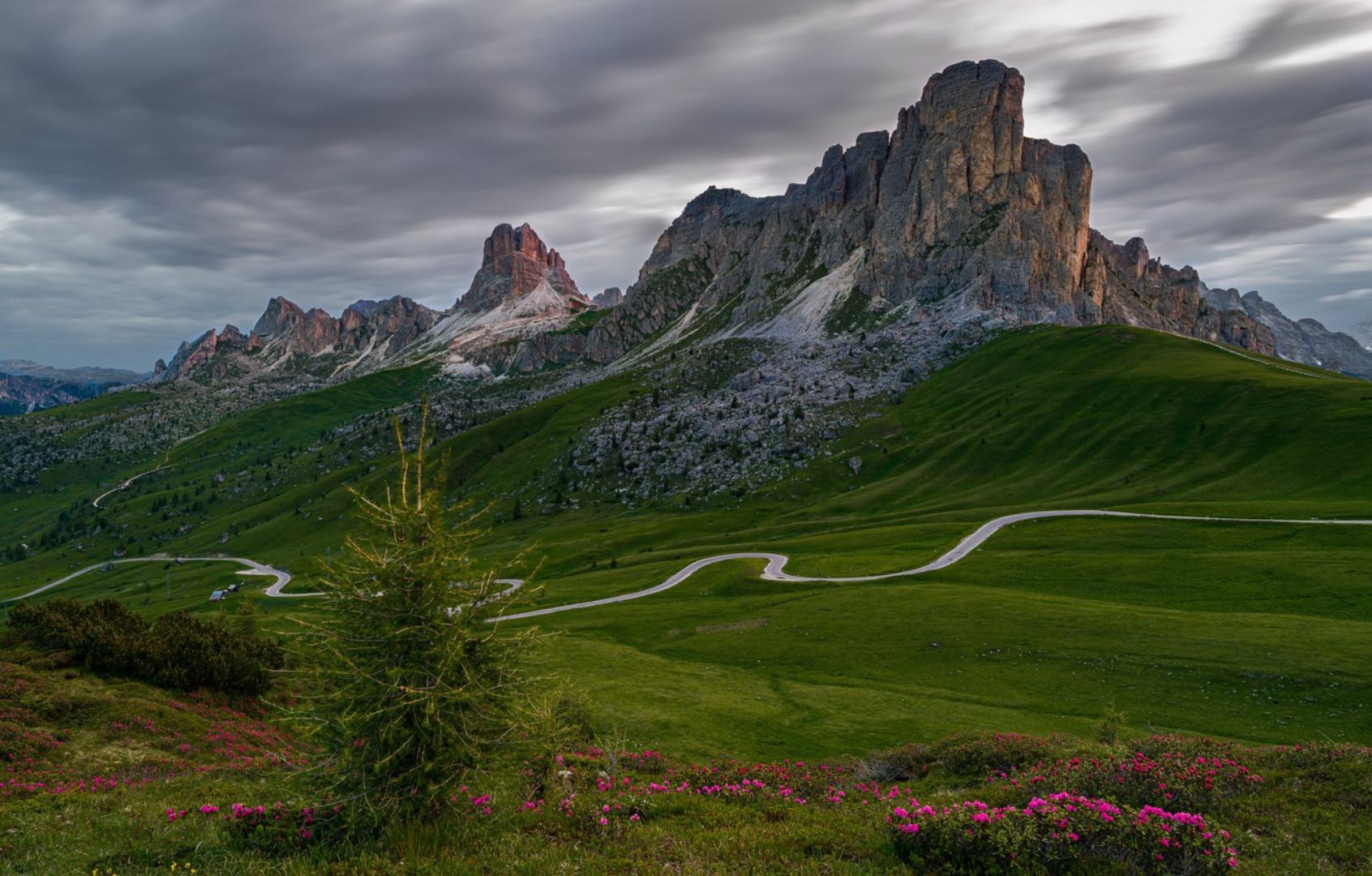 Best Routes in Italy: ADV Motorcycle Tours by Region – Lone Rider