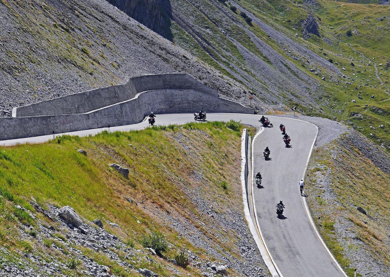 ADV Motorcycle Tours by Region: Best Routes in the Alps – Lone Rider